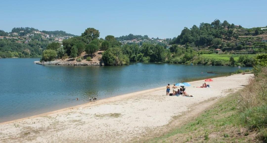 Alojamento Silva Castelo de Paiva Bagian luar foto